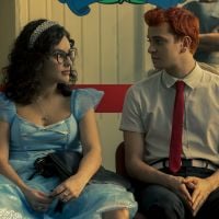 Confira as primeiras imagens e data de estreia de "Ninguém Tá Olhando", nova série da Netflix