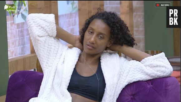 Alguém da produção de "A Fazenda" chamou Sabrina de macaco e o responsável deve ser punido