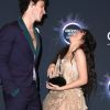 Shawn Mendes recebeu um sinal antes de se declarar para Camila Cabello