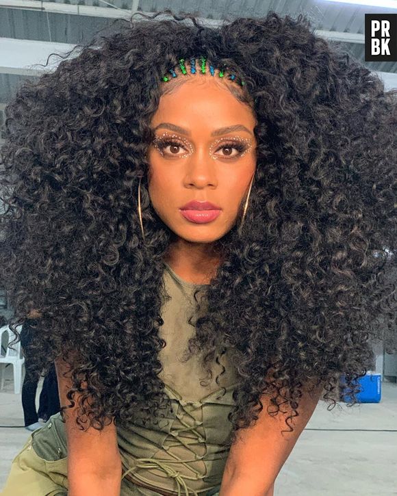 MC Rebecca fez a parceria "Combatchy" em 2019 com Anitta, Lexa e Luisa Sonza