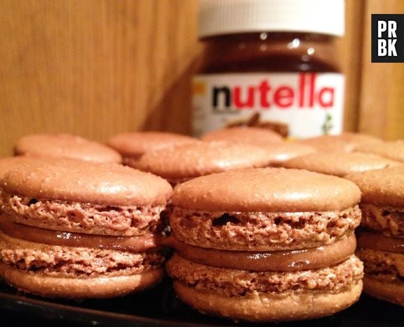 Macarons são famosos na França e ficam ainda melhores com Nutella