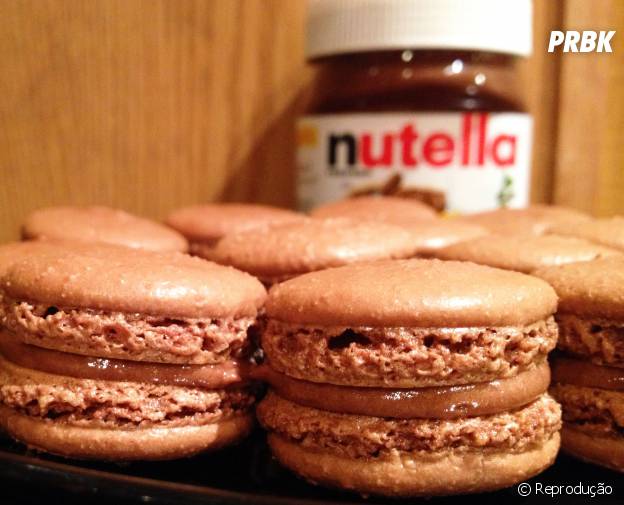 Macarons são famosos na França e ficam ainda melhores com Nutella