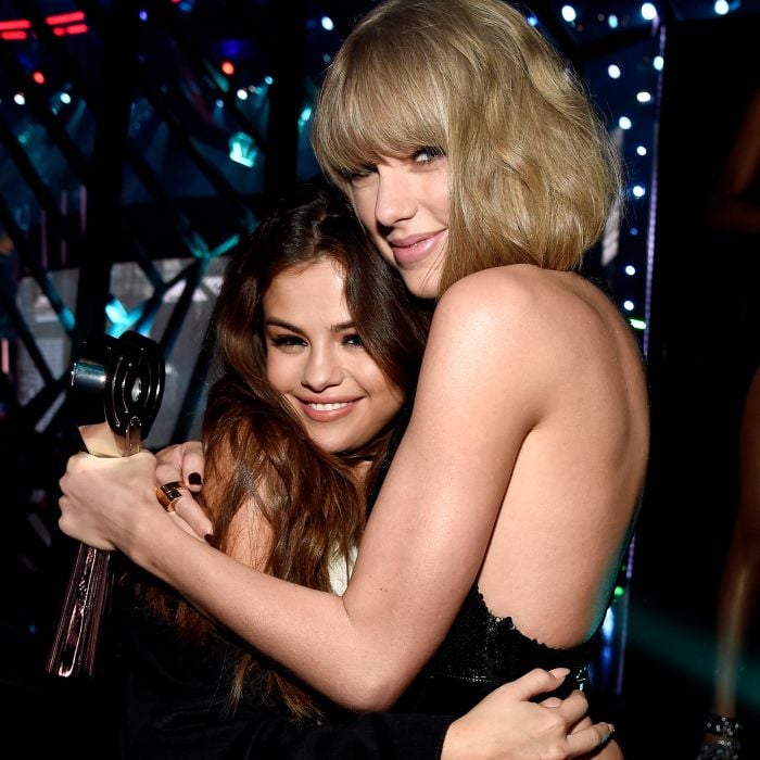 Taylor Swift e Selena Gomez: porque não apareceu mais sobre a amizade das duas no &quot;Miss Americana&quot;?