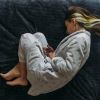 Menstruação: ela pode vir acompanhada de cólicas abdominais