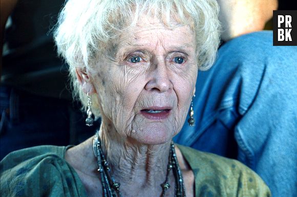 Tem velhinha mais aventureira e ousada do que a Rose (Gloria Stuart), de "Titanic"?