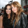Demi Lovato revela que Miley Cyrus é a única da época da Disney com quem ainda fala