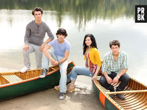O elenco de "Camp Rock" adora zoar a série e aqui estão as provas