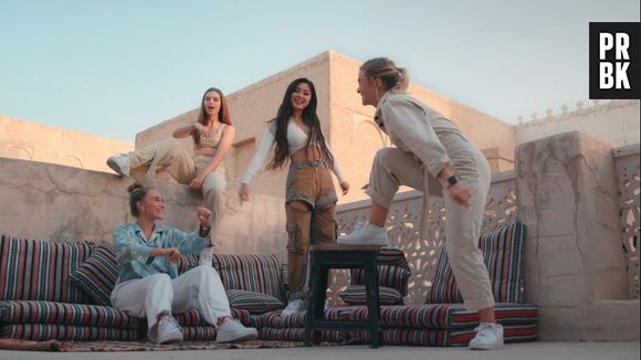 Now United lança clipe de "The Weekend's Here" e as meninas estão sem uniforme