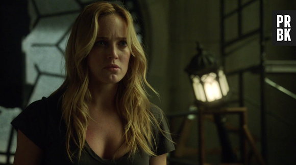 A morte de Sara (Caity Lotz) chocou todo mundo em "Arrow"