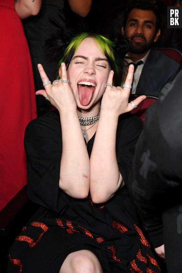 Billie Eilish diz que irá mudar o cabelo para a sua nova era