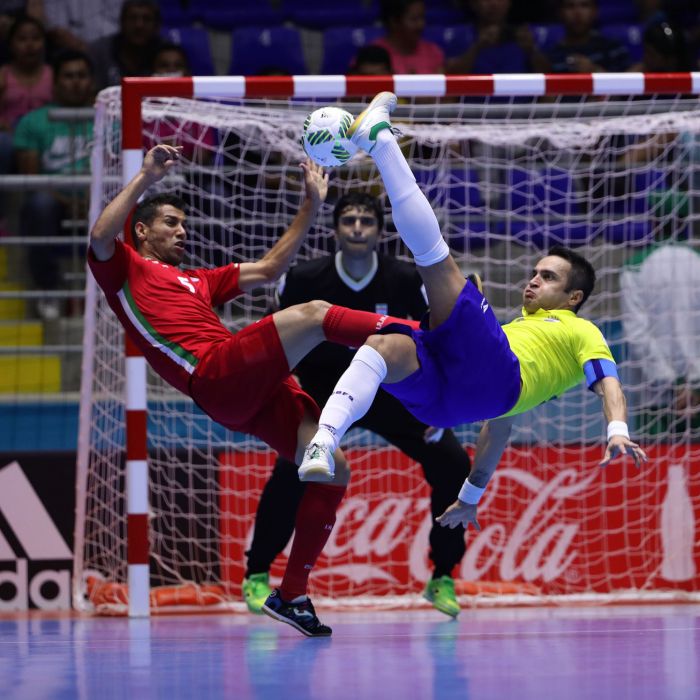 O futsal é um dos jogos mais pedidos pelas Olimpíadas. O Brasil possui grandes nomes no esporte e certamente traria o Ouro pra casa