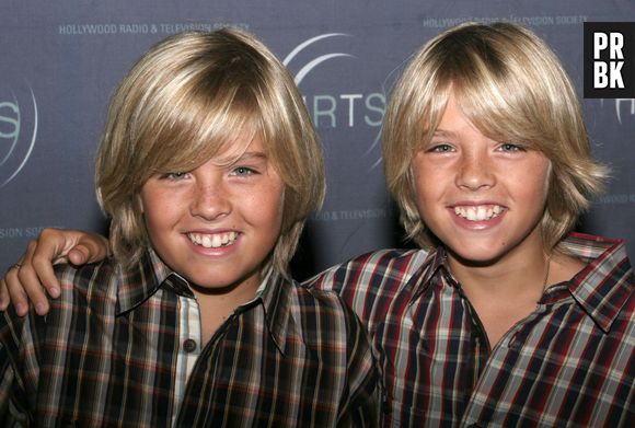 Cole e Dylan Sprouse fazem sucesso desde crianças