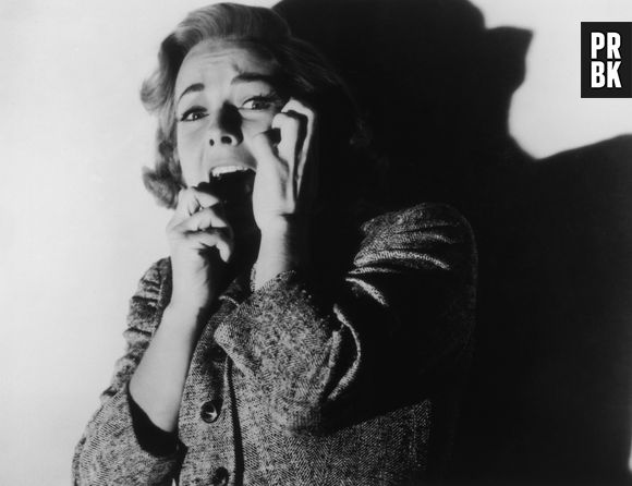 Quiz sexta-feira 13: vote entre estes filmes de terror e saiba qual superstição você é!